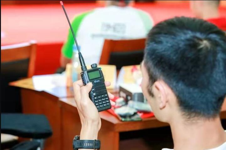 業(yè)余對講機(jī)知識：什么是QSL卡片