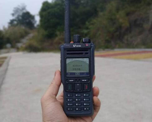 福建漳州：第六屆無線電測(cè)向、公園定向賽舉行 400余名選手集結(jié)“尋寶”